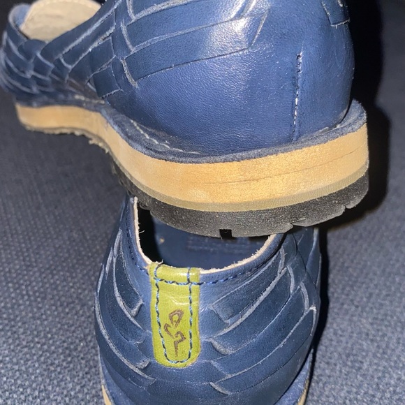SOLS woman’s huaraches blue size 10 - Picture 6 of 7